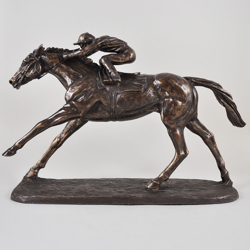 Animal Figurines & Sculptures