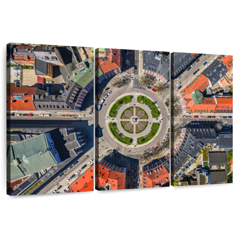 Gartnerplatz Aerial View, 20" H x 33" W
