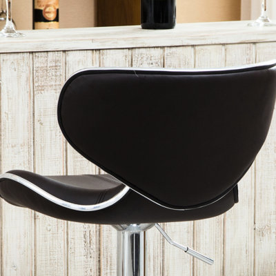 Ensemble de 2 pièces pivotantes brun foncé Revêtement, base en métal. Rotatif à 360 degrés avec repose-pieds. Support de siège en similicuir. L 17,75 po x P 21,25 po, H 34 à 42,5 po Instructions d'assemblage simples réglables en brun