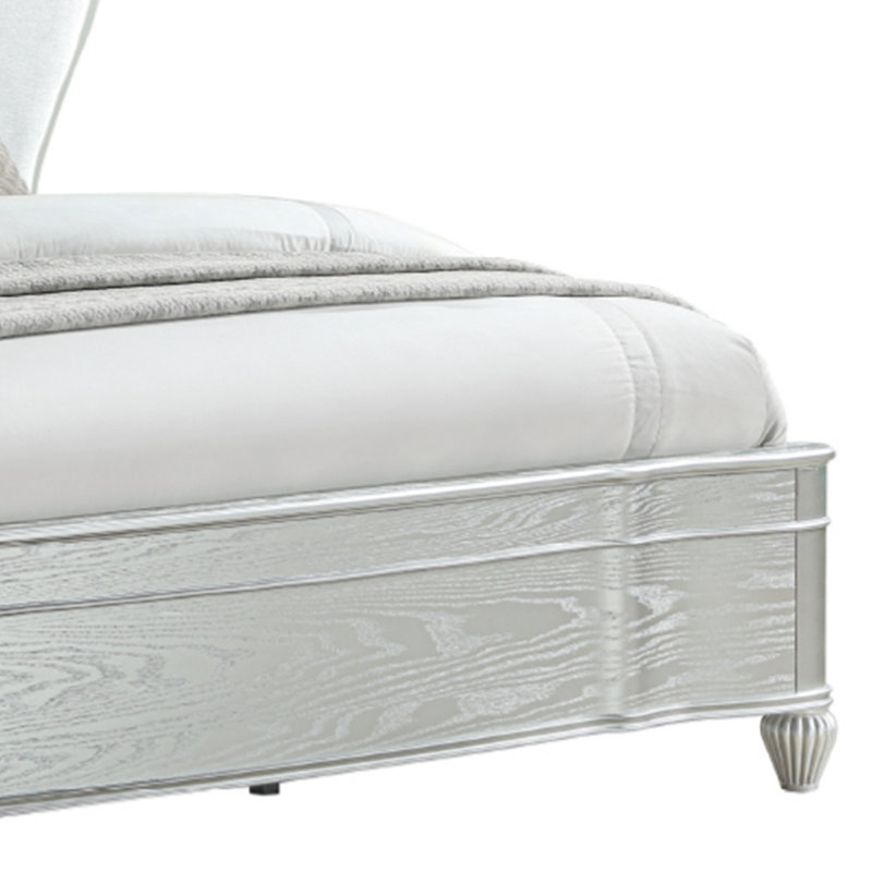 Hinsley Bedroom Set, Queen, 5 Pcs: Bed, 2 Dressers, Mirror, Nightstand