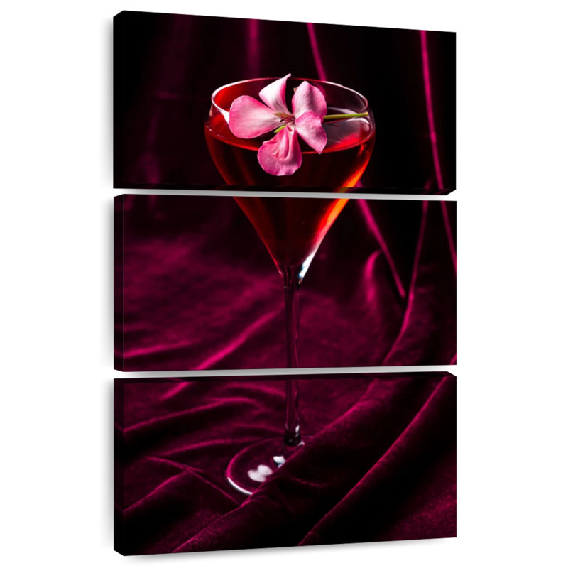 Yarlin Cosmopolitan Cocktail, H 32 po x l 20 po