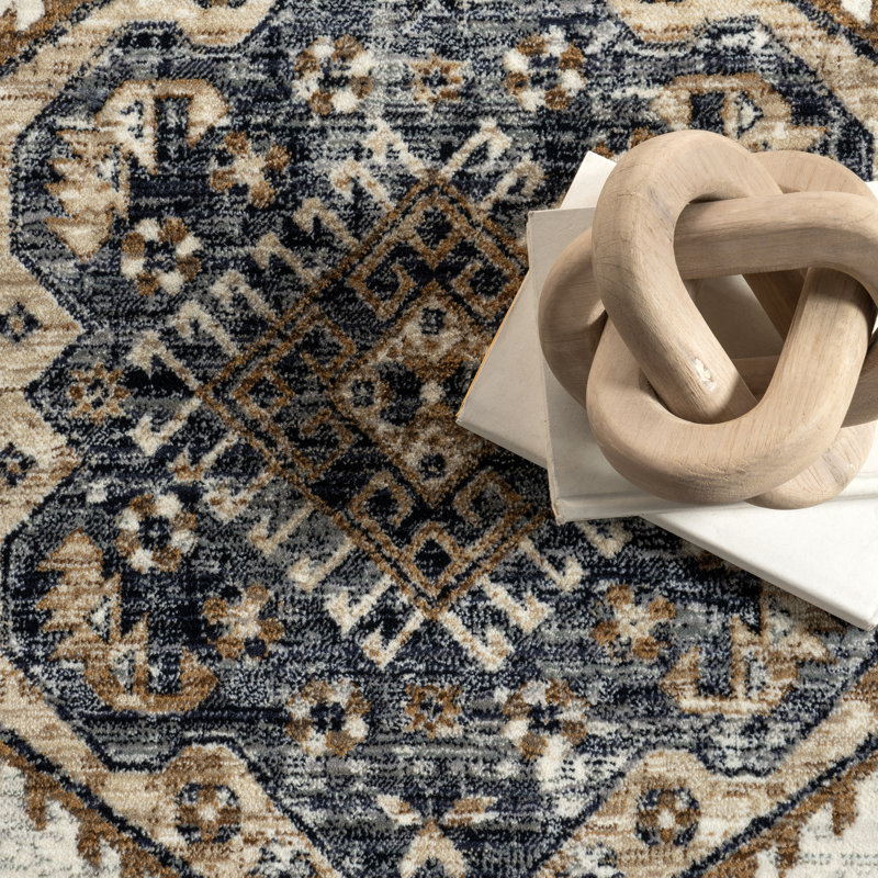 Lakelynn Persian Medallion Area Rug, Rectangle 5' x 7'10"