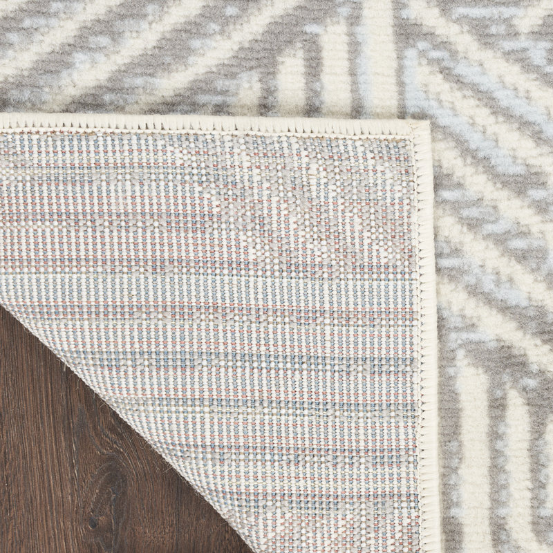 Averiana Geometric Area Rug, Rectangle 2' x 4'