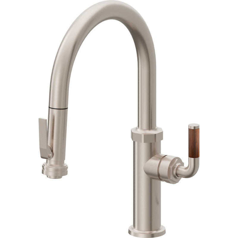 Descanso Kitchen Faucet, Polished Brass
