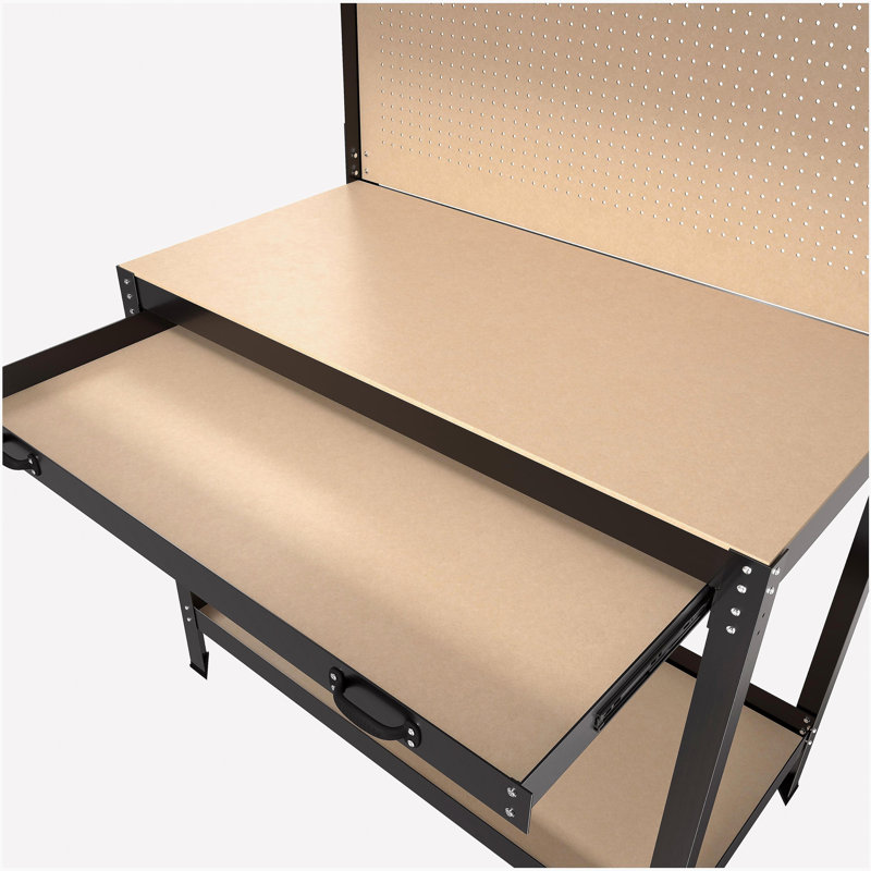 Table de travail 63 po avec rangement et outils