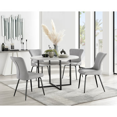 Ensemble repas pour 4 personnes Aashdon