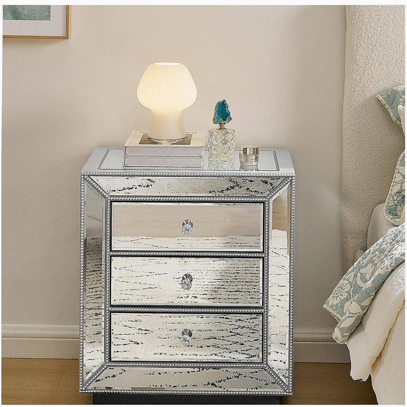 Three drawer cabinet with bead mirror finish