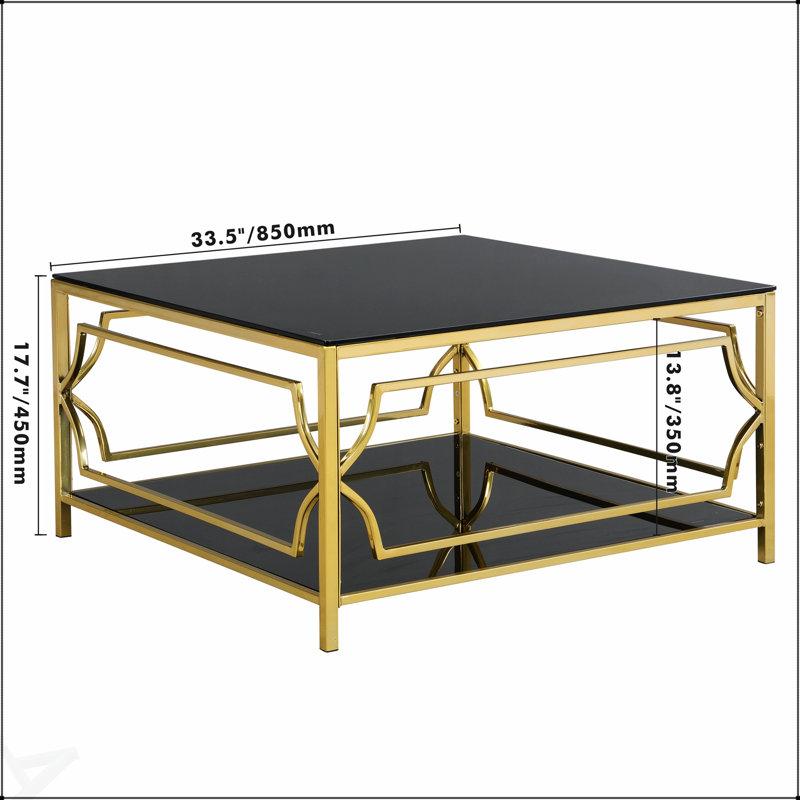 Table basse carrée en verre avec cadre luxueux en métal géométrique, finition dorée et tablette inférieure pour les intérieurs modernes