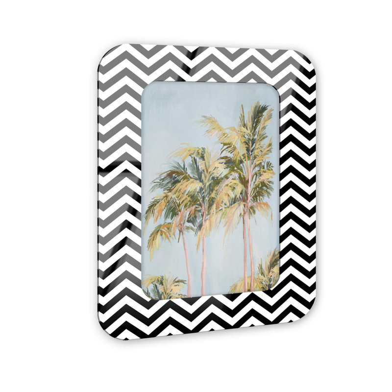 Cadre mural en acrylique A Summer Feeling par NOTORIART, H 18,5 po x l 13,5 po, Arrondi, Noir et blanc