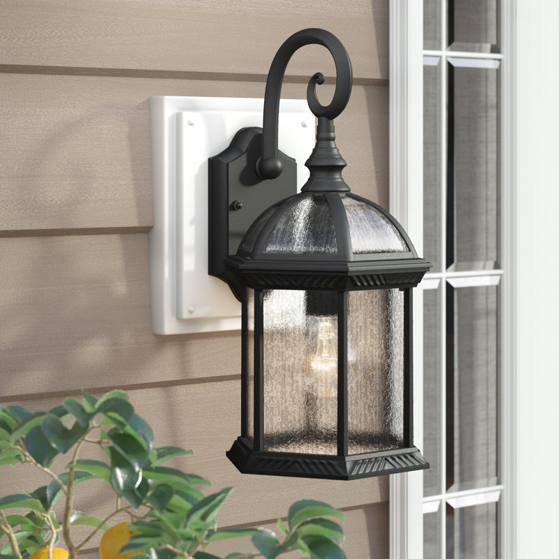Decato Aluminum Wall Light, Black