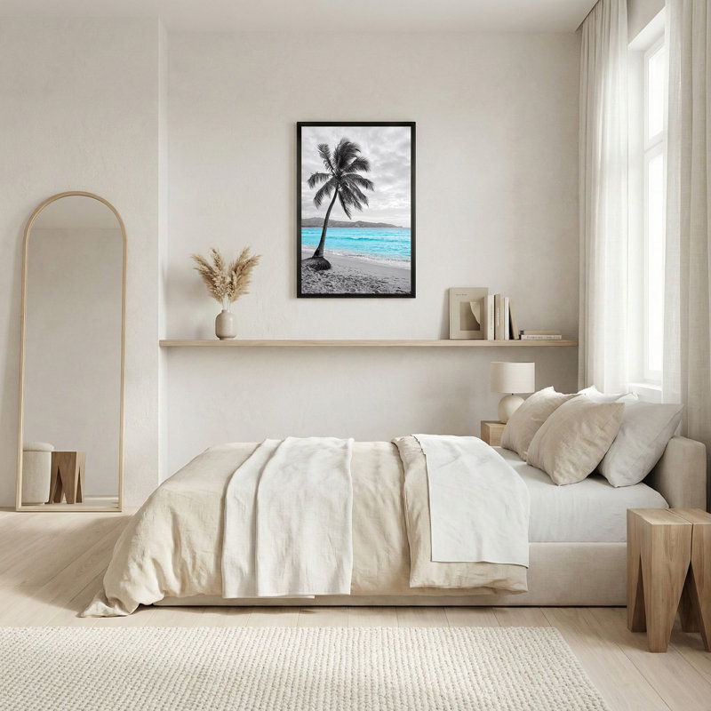 Art mural sur toile de palmier noir et blanc sur sable avec océan turquoise, H 18 po x l 12 po