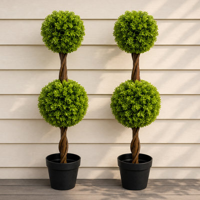 Faux Topiary in Pot Liner