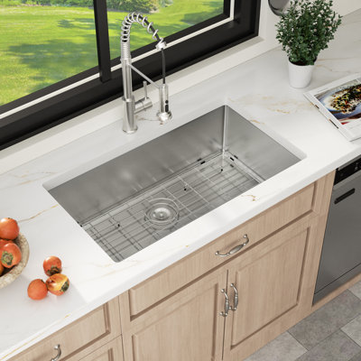 32" L x 19" W Undermount Kitchen Sink Single Bowl 16 Gauge Stainless Steel Sink