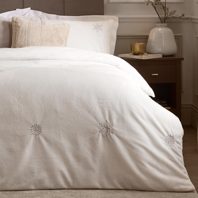 Frosted Snowflake Embroidered Duvet Cover Set