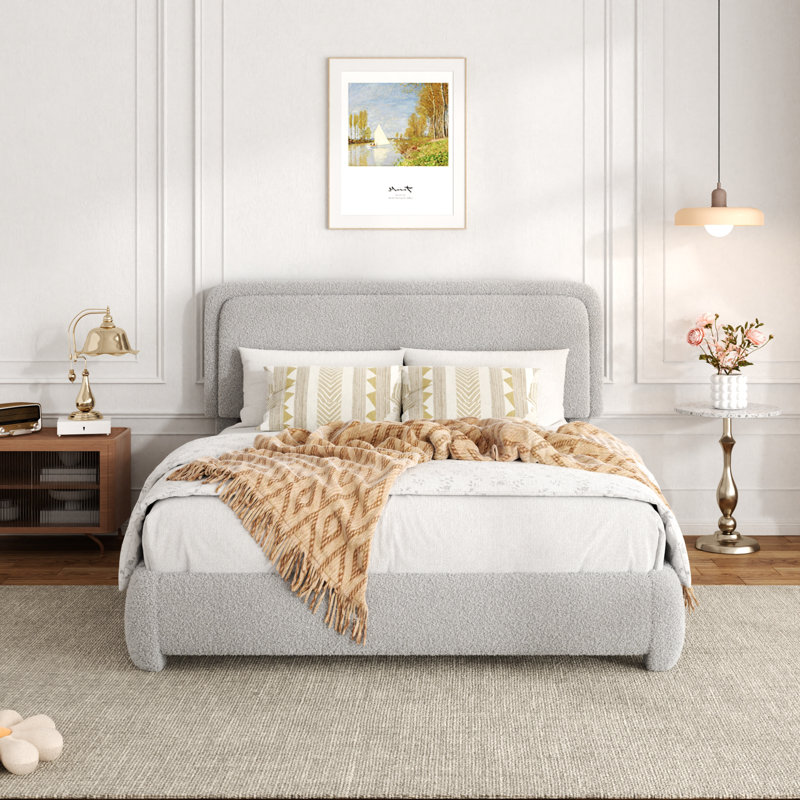 Base de lit tapissier avec tête de lit Haden, Grand, Gris clair