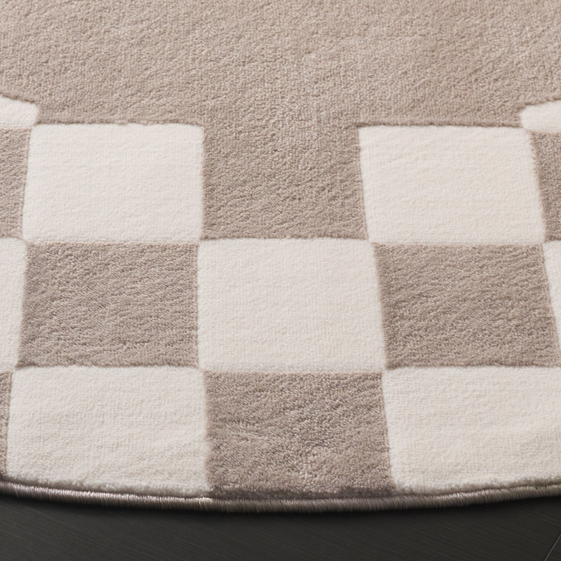 Kiontae Performance Checkered Rug, Round 6'7"