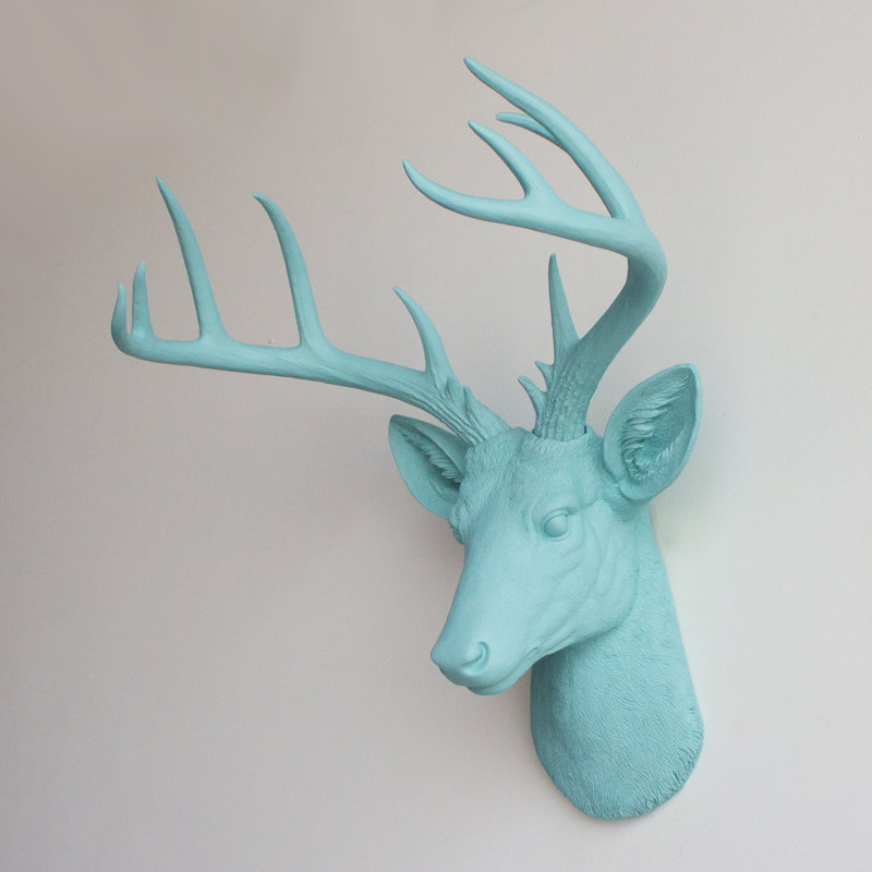 Grande décoration murale fausse tête de cerf naturalisée, Aigue-marine