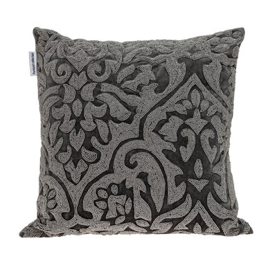 18" Damask Velvet Throw Pillow With Beads