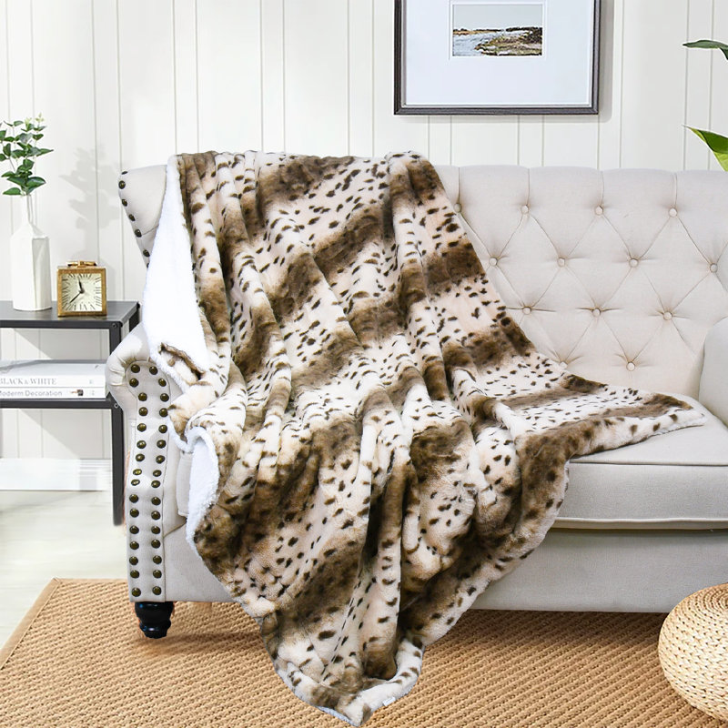 Citraka Brown Faux Fur Sherpa Reversible Throw Blanket
