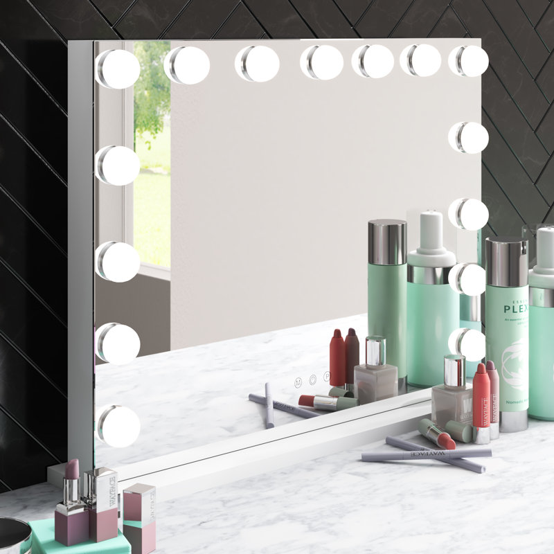 Metal Rectangle Mirror, White, 18.11'' H x 22.83'' W