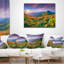 Coussin imprimé paysage mauve et montagnes vertes-29075667-29075670