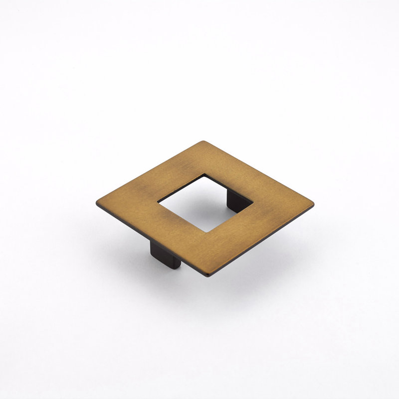 Finestrino Finger Pull, Burnished Bronze