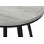 Table d'appoint-1091362141