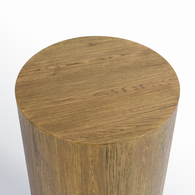 Layne 20" Round End Table, Light Brown