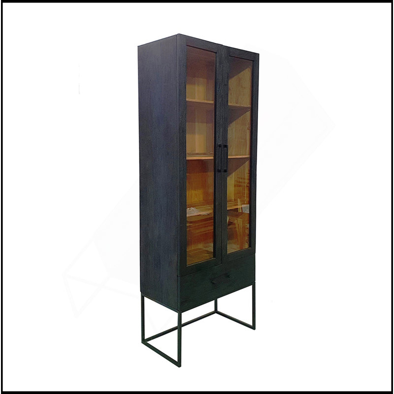 Armoire rectangulaire polyvalente avec plusieurs tablettes pour un rangement efficace
