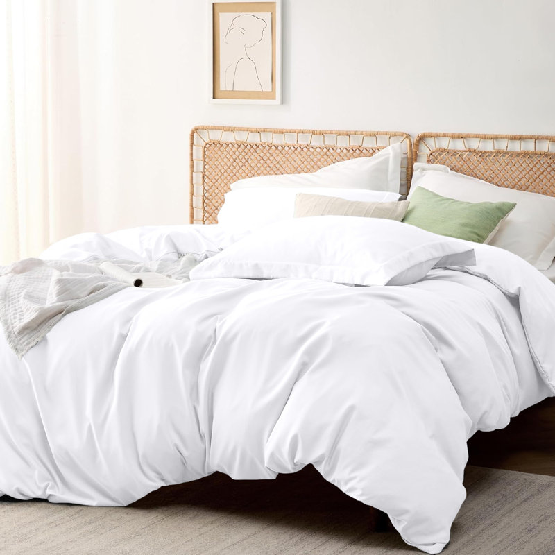 Onorino Luxury 4-Piece Dyed Duvet Set with Pillowcases or Fitted sheet (4 in 1), Double Duvet Cover Set, White