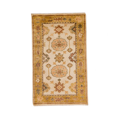 Hand Woven Wool Oriental Area Rug