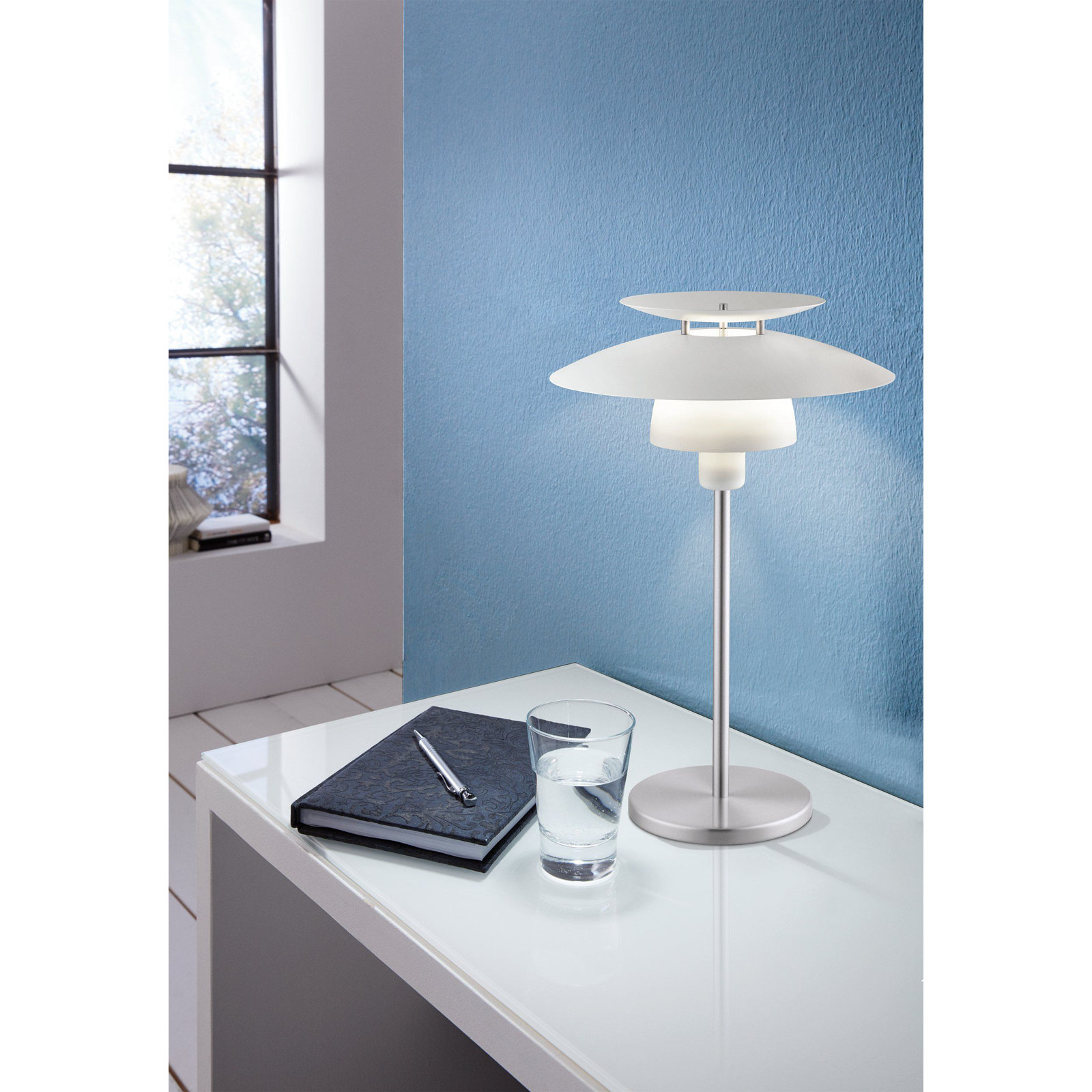 Zoey Metal Table Lamp