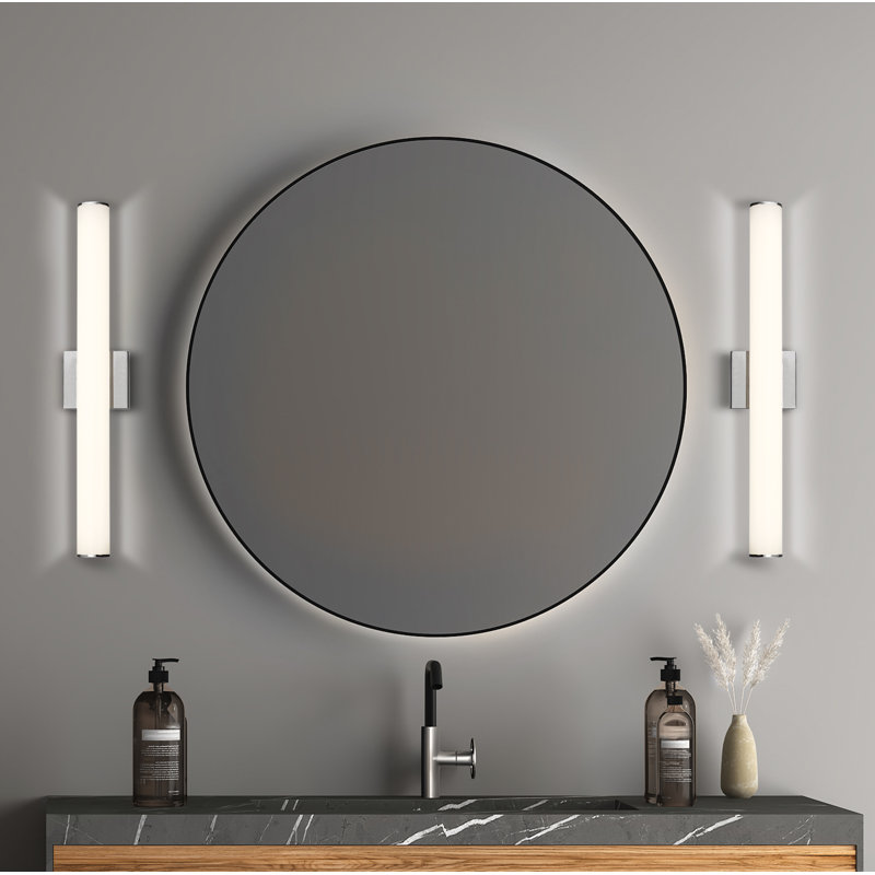 Éclairage pour meuble-lavabo rond 27W Stepridge, Nickel brossé, H 2,5 po x l 24 po x P 2,5 po