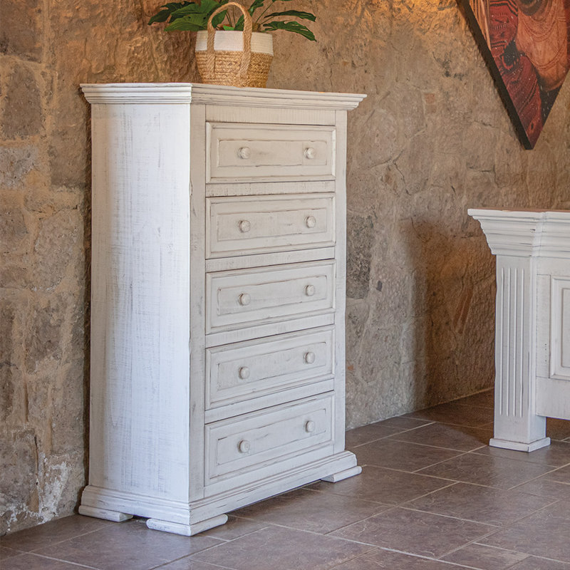 Jahlon 5 Drawer Chest in White
