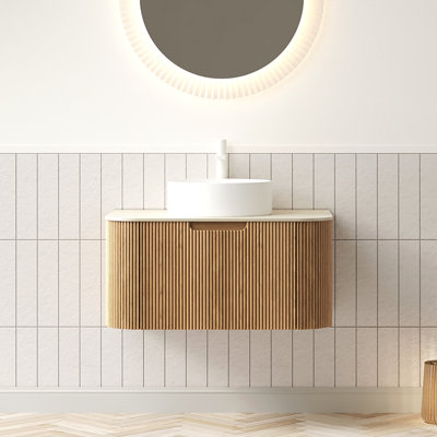 Meuble-lavabo 30 po, meuble-lavabo rayé à bord arrondi en contreplaqué avec tiroir, cuve en céramique ronde blanche et plateau en pierre frittée à motif de travertin, pré-assemblé, couleur grain de bois naturel