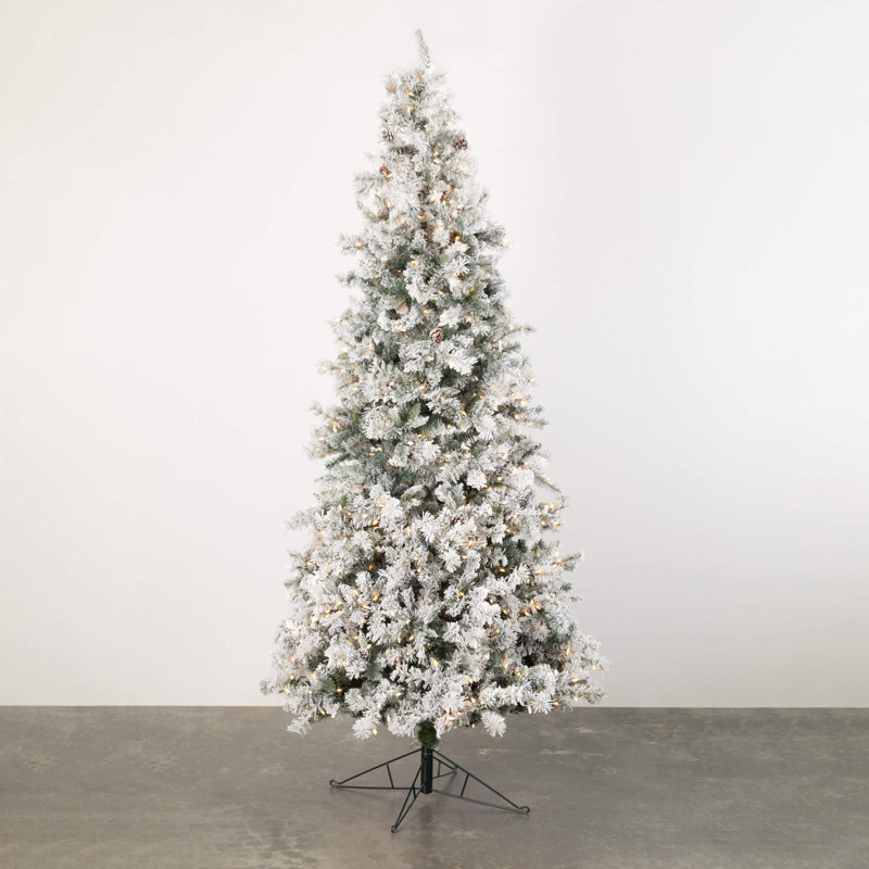 9 ft. Lightly Flocked Pre-Lit Artificial Christmas Tree, Green-White
