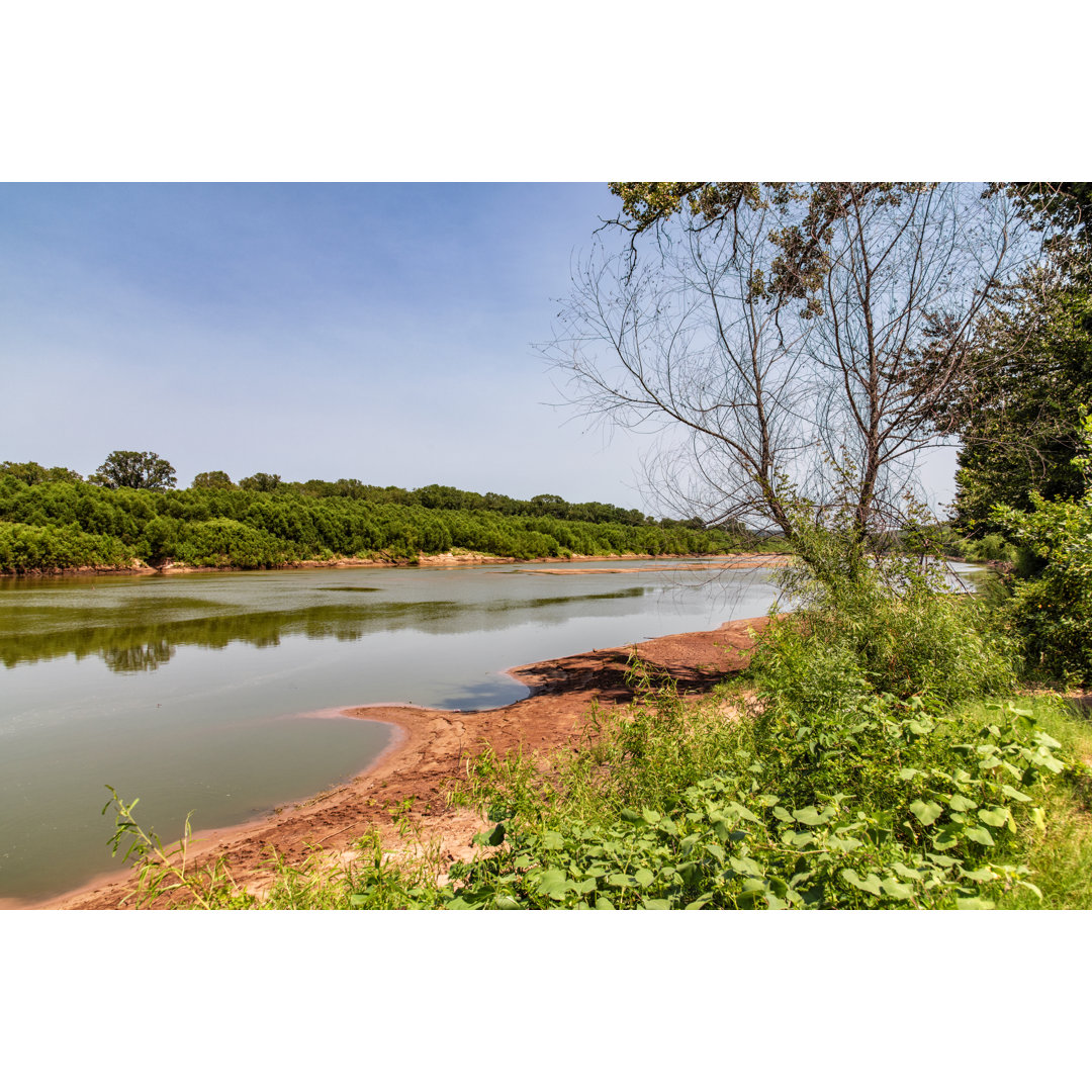 Rote Flusslandschaft