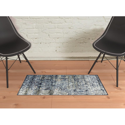 Fleurine Oriental Indoor Rug
