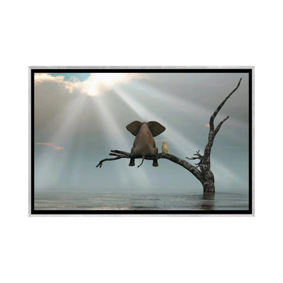Éléphant et chien assis sur un arbre fuyant une inondation - reproduction d'art