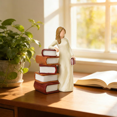 Figurines & Sculptures