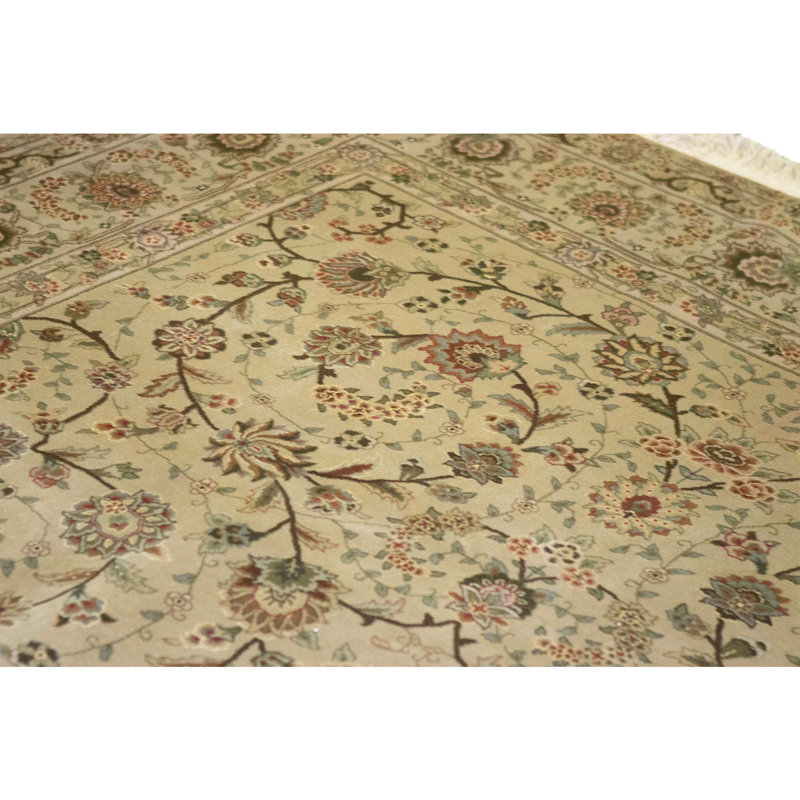Hand Knotted Wool Oriental Area Rug in Beige
