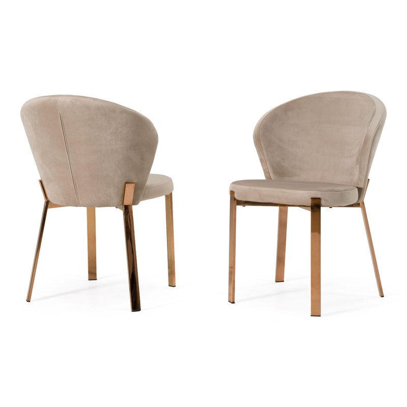 Chaise d'appoint rembourrée en velours Chorleywood, Beige