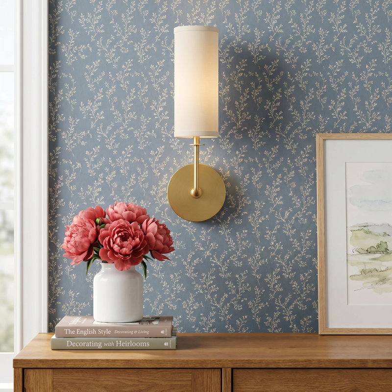 Jordan 1 - Light Wall Sconce in Brass, Brass