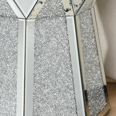 Mirrored Accent Coffee Table For A Glittering Living Room Look Glamorous With Silver Facets, Chic And Attractive