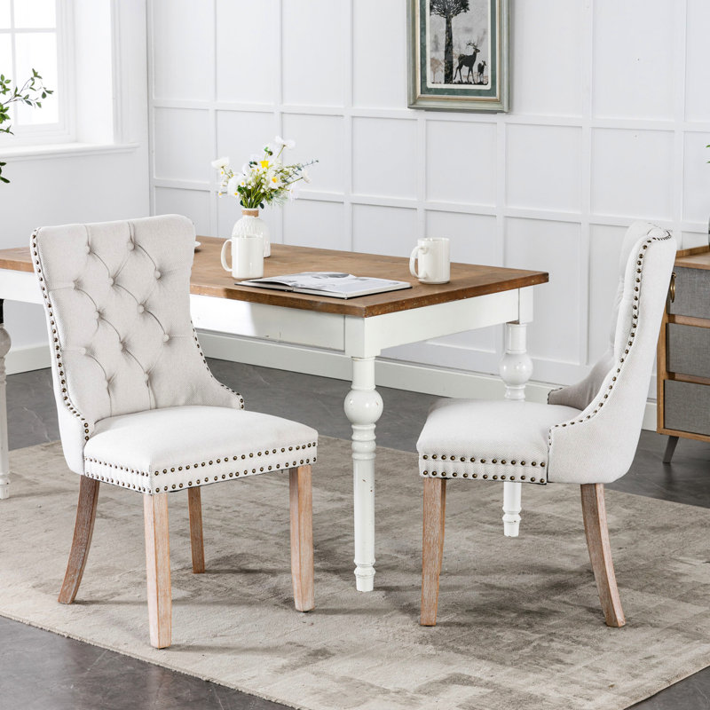 Chaise en bois massif 2, revêtement en lin gris, avec garniture cloutée, pieds hauts Sw6801bg, Beige