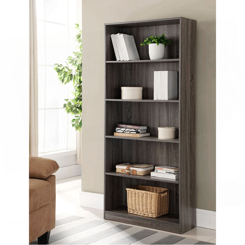 Bibliothèque en bois à cinq tablettes avec moulure sur le devant gris vieilli