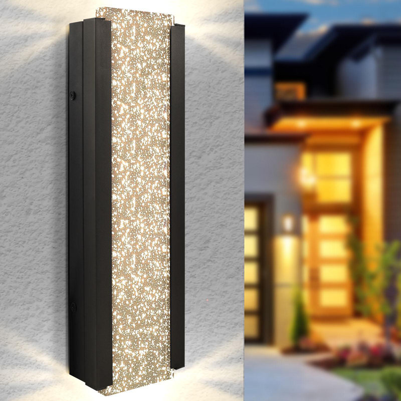 Applique murale en aluminium Guthrey