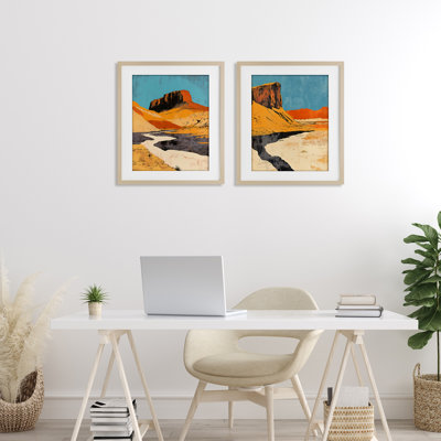 Ensemble de 2 impressions encadrées sous verre Desert Canyon Pass, design par Walker Noble