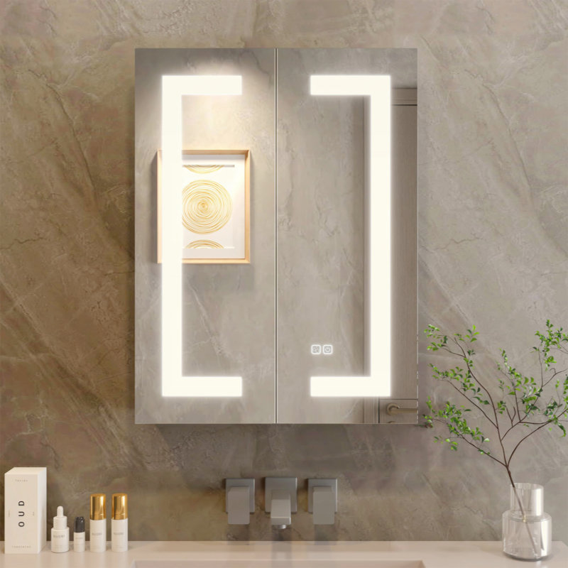 Miroir lumineux de salle de bain à DEL avec armoire à pharmacie 32 po x 24 po avec rangement encastré ou à surface 2 portes à intensité variable 3 tablettes réglables anti-buée à température 2 prises 2 ports USB