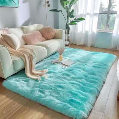 Macie-Lou Faux Sheepskin Indoor Rug